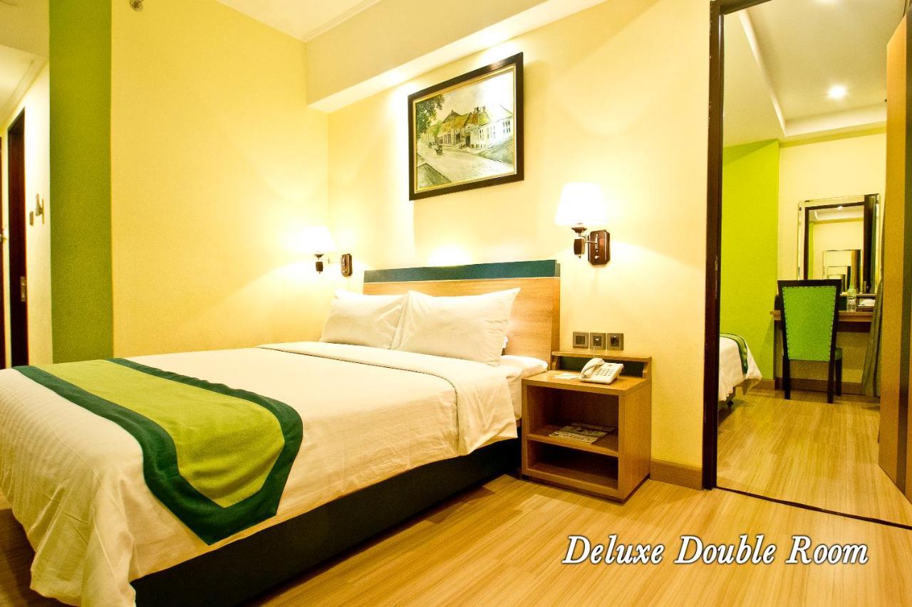 Green Batara Hotel Бандунг Экстерьер фото